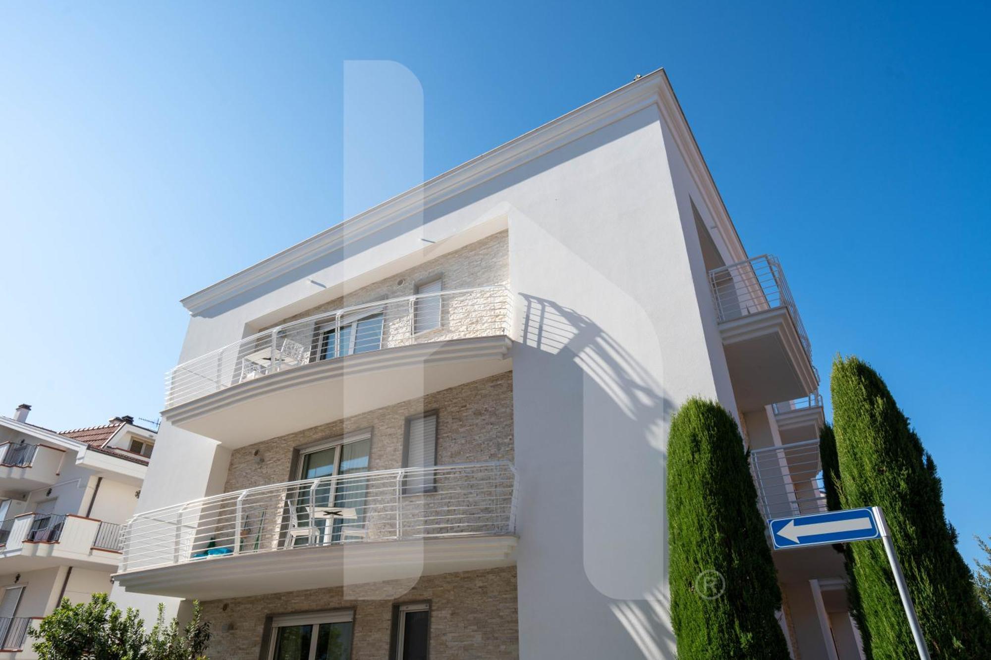 Homiday - Residence Bordopineta Pineto Luaran gambar